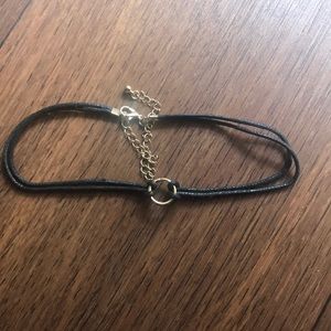 Black choker